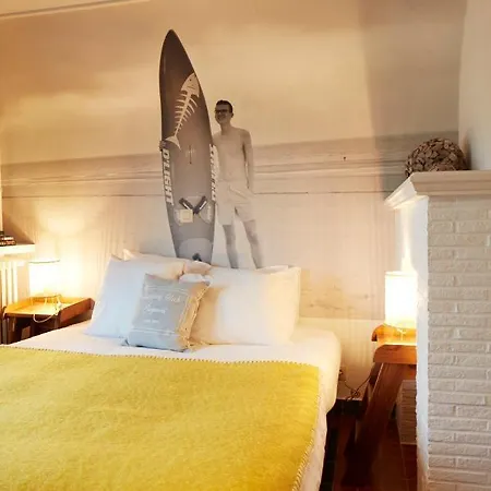 Bonnie's Beachhouse - Aan Zee Tatil Evi
